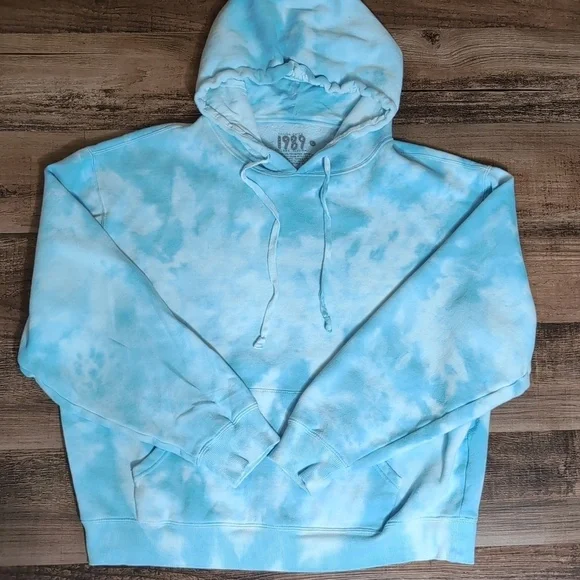 Taylor Swift 1989 (Taylor's Version) Blue Tie Dye Hoodie Sweatshirt No Patch Lrg - Picture 1 of 10